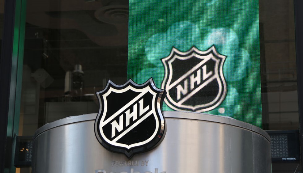 The Race to History: Ovechkin’s Pursuit of Gretzky’s Goals Record